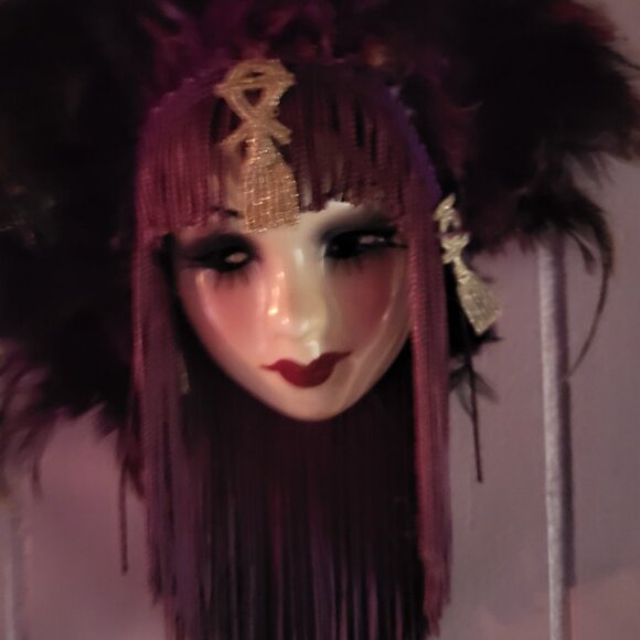 Mask - Picture 6 of 8